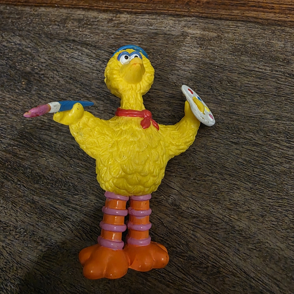 Vintage Big Bird Artist Figurine Sesame Street PVC Toy 1997 - Picture 4 of 6